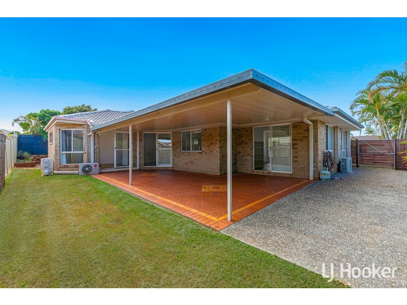 18 Newlands Street, Redland Bay QLD 4165