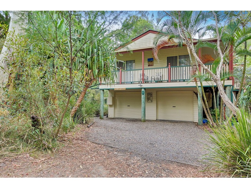 31-33 James Street, Coochiemudlo Island QLD 4184