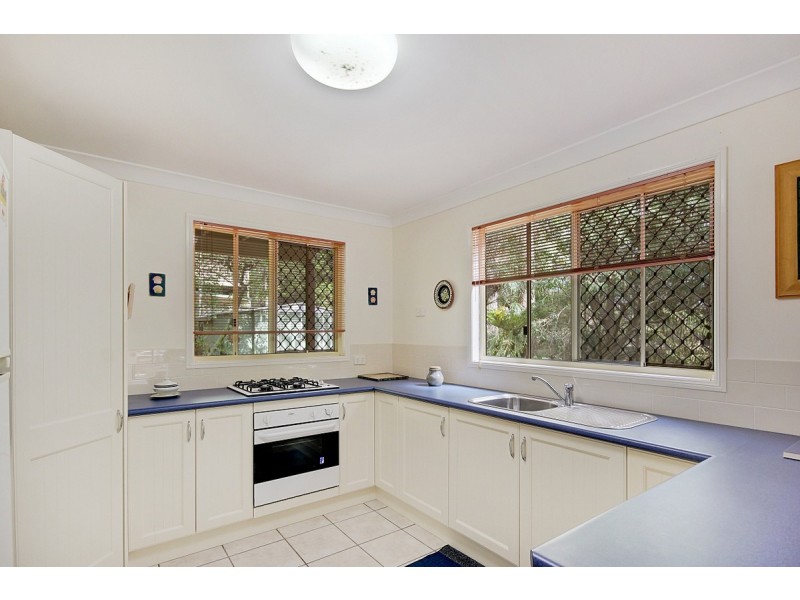 31-33 James Street, Coochiemudlo Island QLD 4184