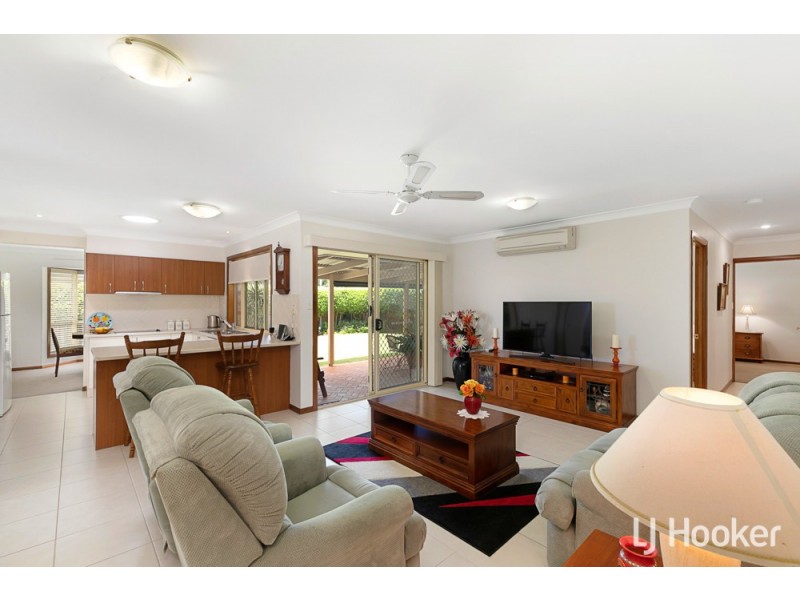 50 Seaholly Crescent, Victoria Point QLD 4165