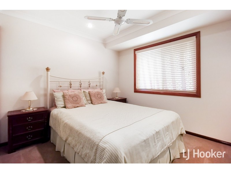 50 Seaholly Crescent, Victoria Point QLD 4165