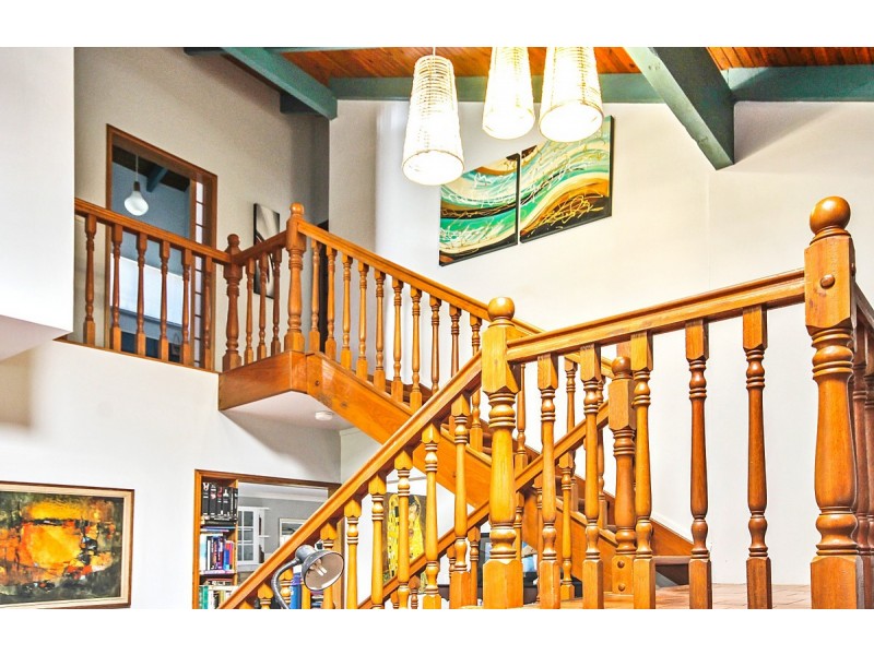 21 Ross Street, Coochiemudlo Island QLD 4184
