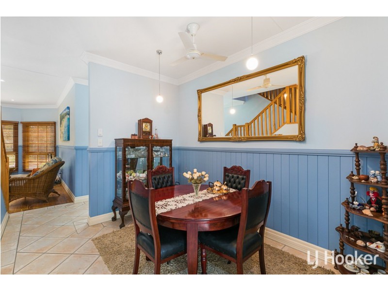 8 Flinders Street, Coochiemudlo Island QLD 4184