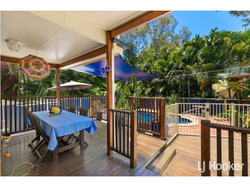 8 Flinders Street, Coochiemudlo Island QLD 4184