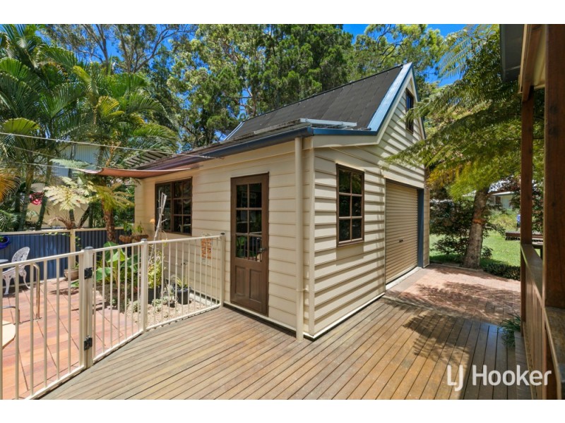 8 Flinders Street, Coochiemudlo Island QLD 4184