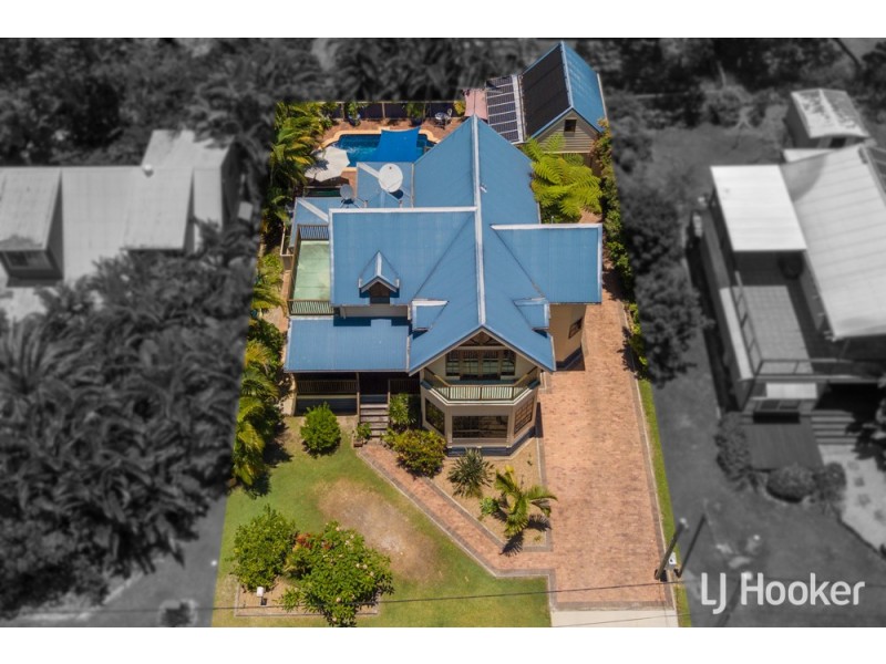 8 Flinders Street, Coochiemudlo Island QLD 4184