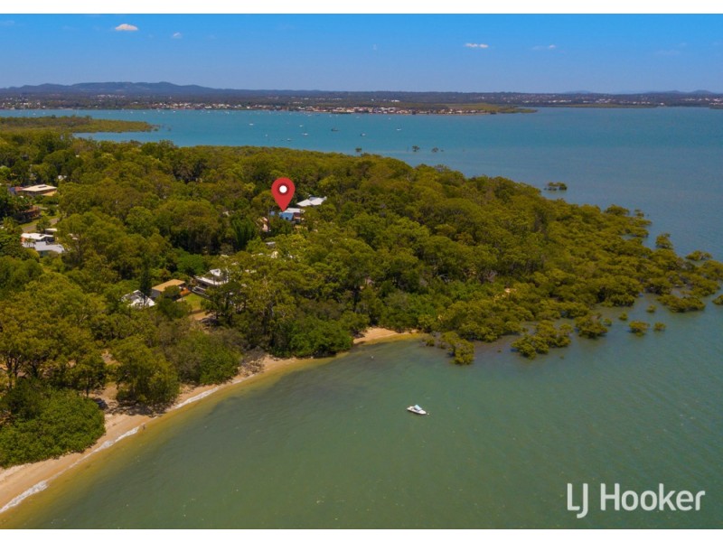 8 Flinders Street, Coochiemudlo Island QLD 4184