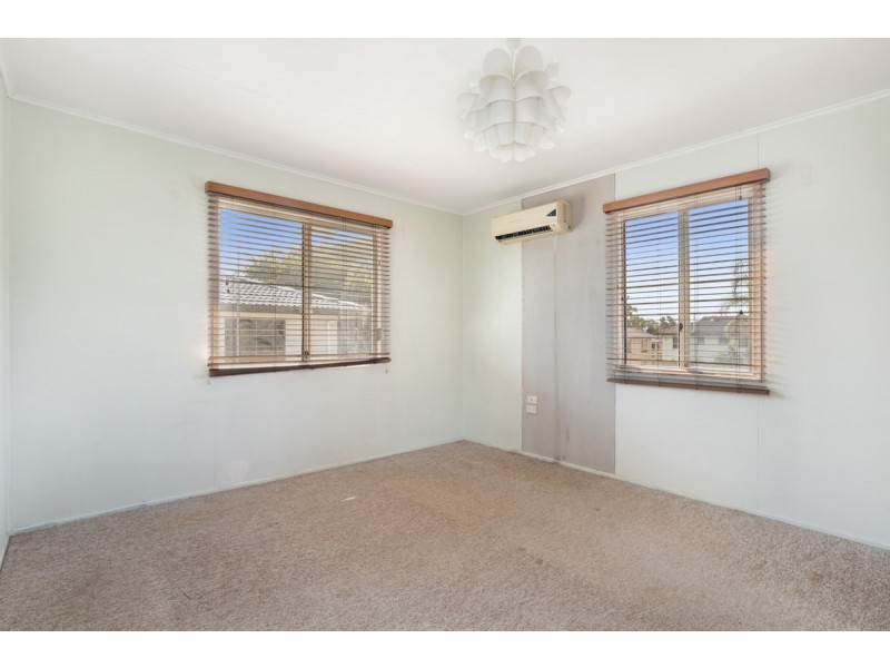 25 Tantani Street, Manly West QLD 4179