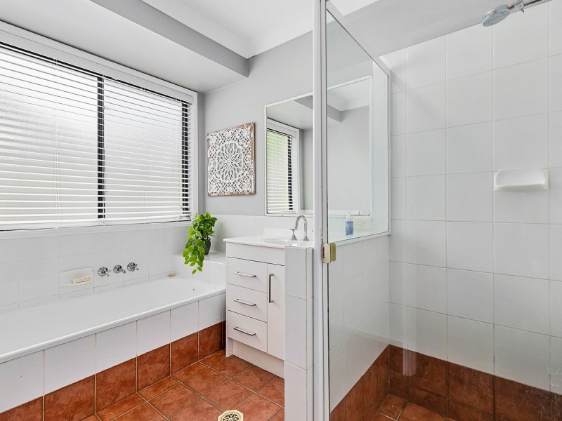 18 Pleasant Court, Cleveland QLD 4163