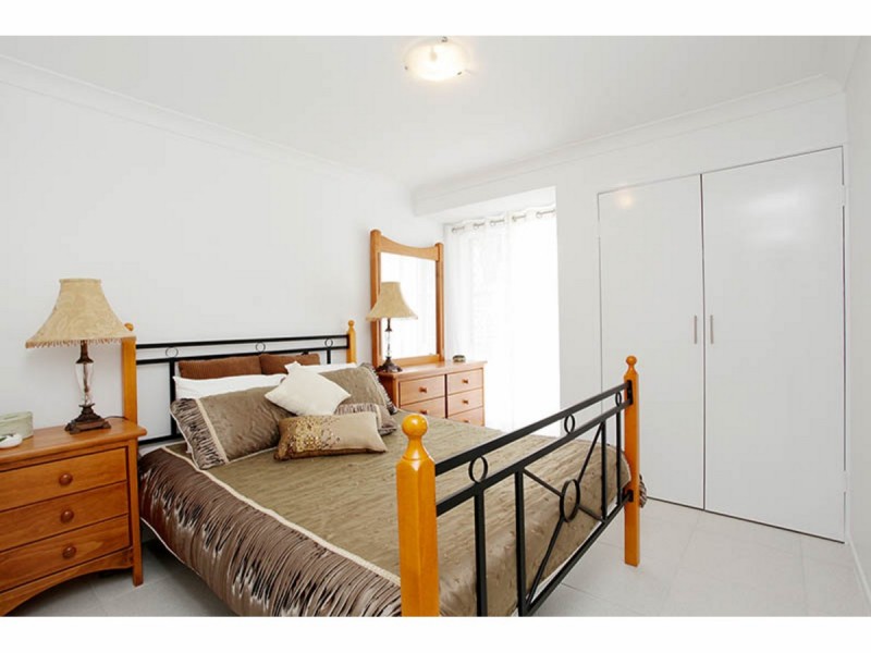 88 Victoria Parade, Coochiemudlo Island QLD 4184