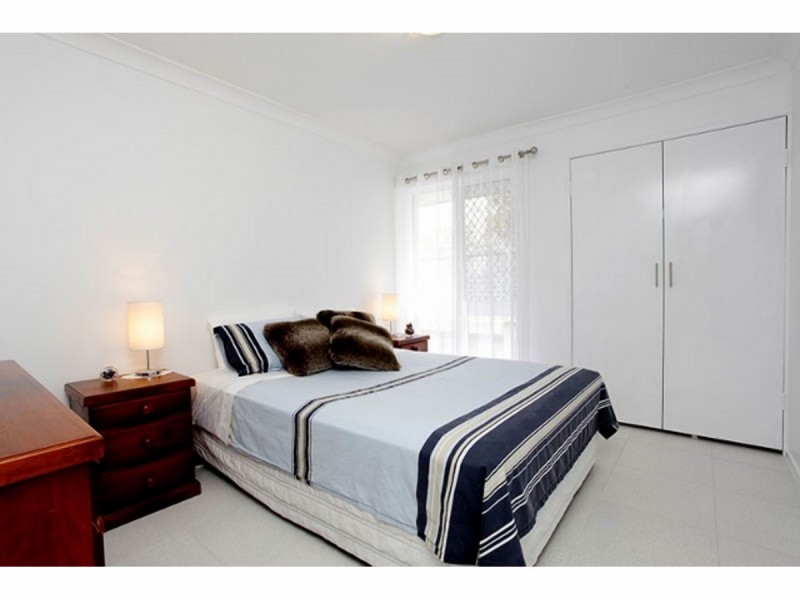 88 Victoria Parade, Coochiemudlo Island QLD 4184