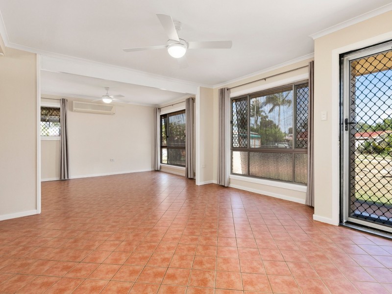 8 Marginalia Court, Cleveland QLD 4163