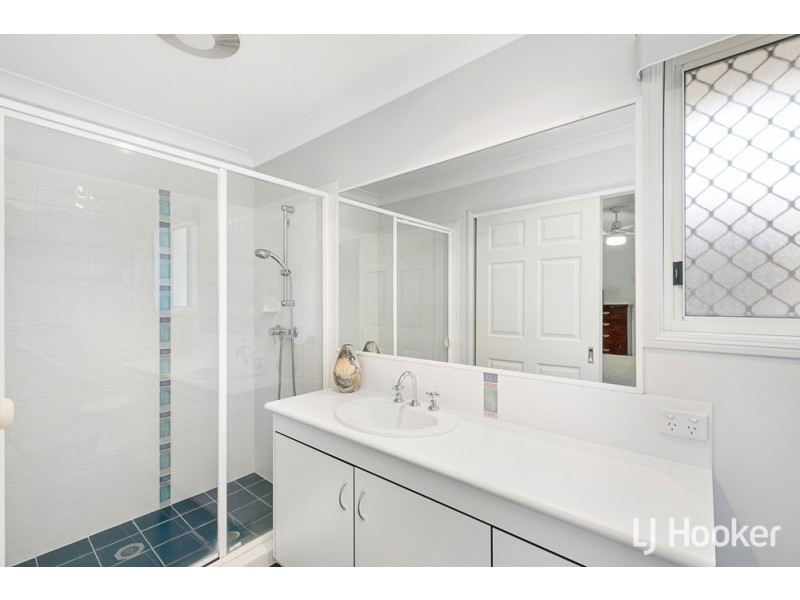 11 Janine Place, Birkdale QLD 4159