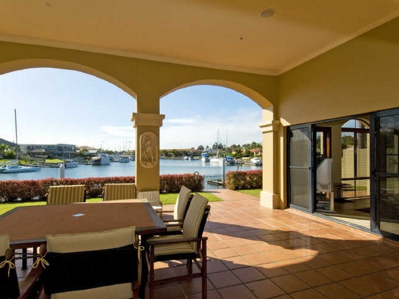 26 Nautilus Drive, Raby Bay QLD 4163