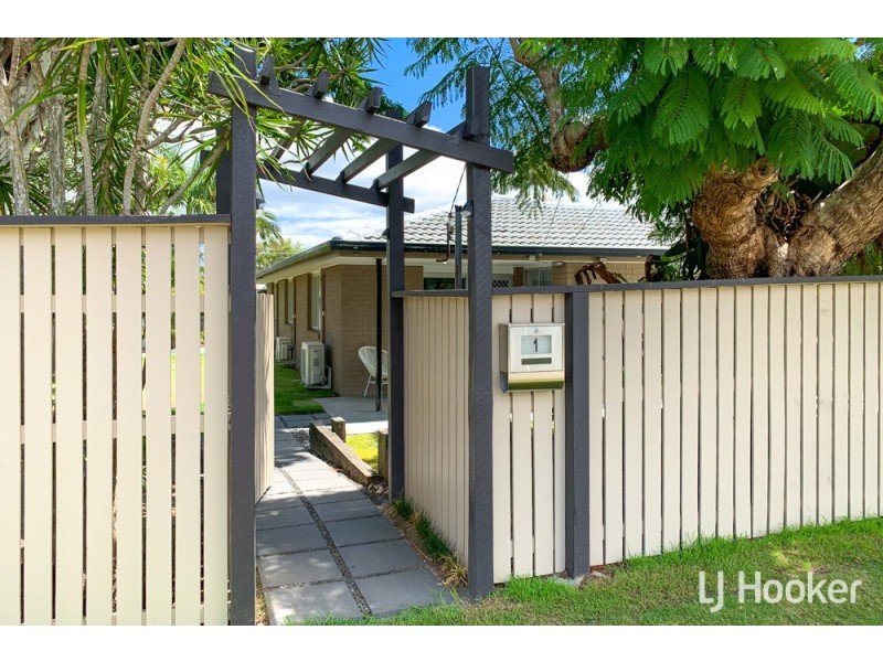 1 Lindon Street, Birkdale QLD 4159