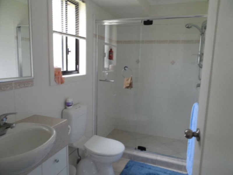 11 Sandy Drive, Victoria Point QLD 4165