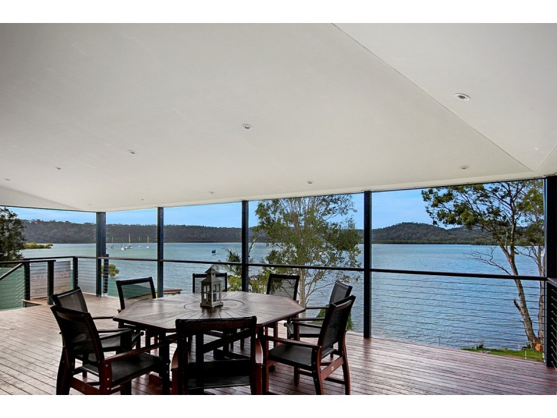 6 Emerson Street, Russell Island QLD 4184