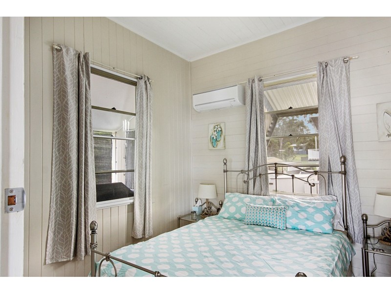 6 Emerson Street, Russell Island QLD 4184