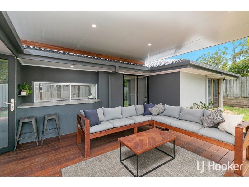 12 Riverton Drive, Wellington Point QLD 4160