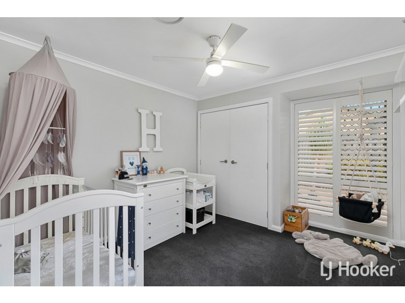 12 Riverton Drive, Wellington Point QLD 4160