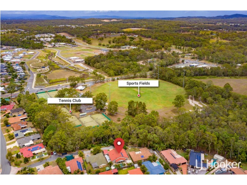 4 Carolyn Place, Redland Bay QLD 4165