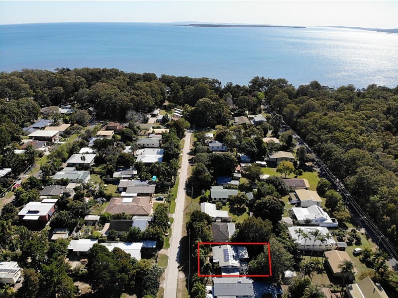 7 Orange Grove Street, Coochiemudlo Island QLD 4184