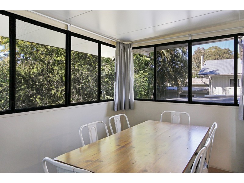 7 Orange Grove Street, Coochiemudlo Island QLD 4184