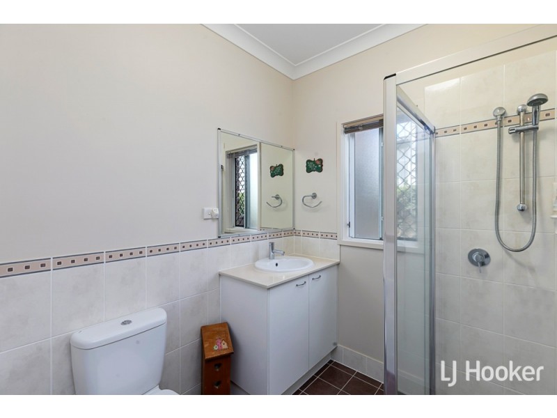 76 Passage Street, Cleveland QLD 4163