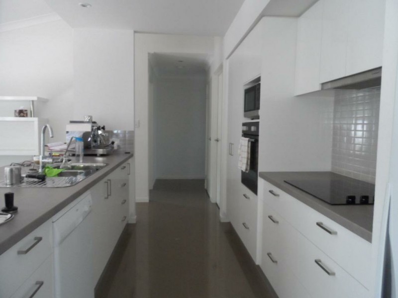 74A Bay Street, Cleveland QLD 4163