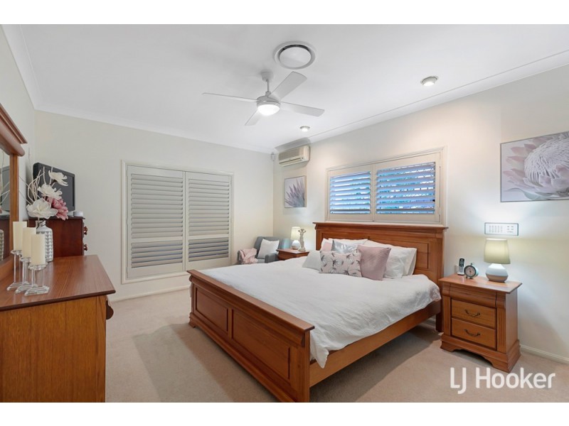 86 Dorsal Drive, Birkdale QLD 4159