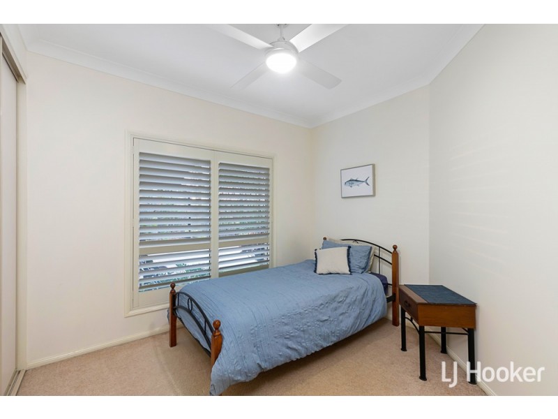 86 Dorsal Drive, Birkdale QLD 4159