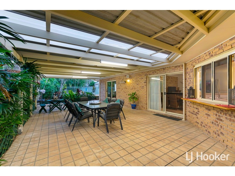 86 Dorsal Drive, Birkdale QLD 4159