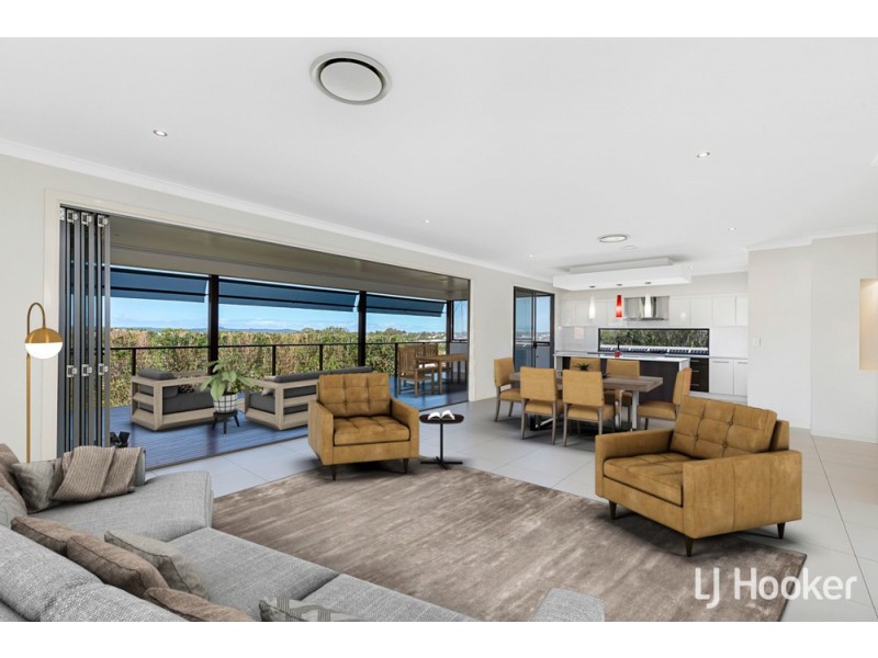 35 Cypress Street, Redland Bay QLD 4165