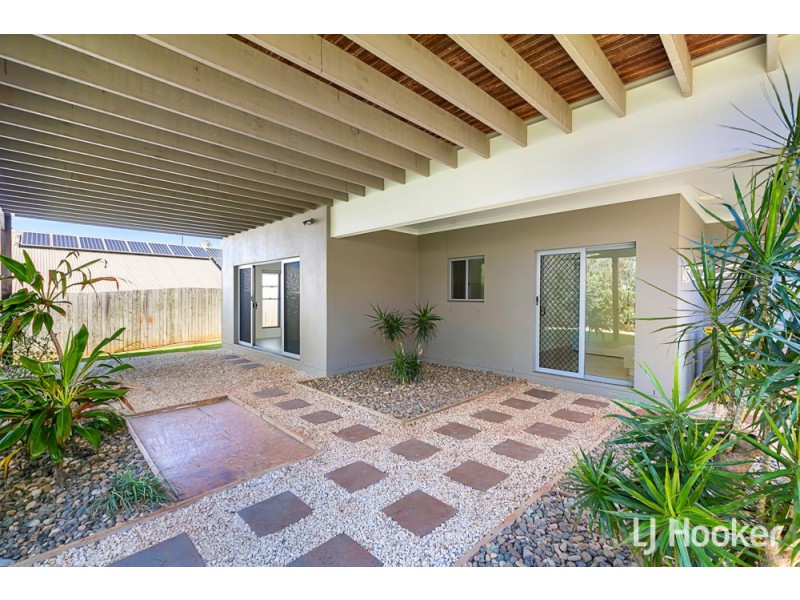 35 Cypress Street, Redland Bay QLD 4165