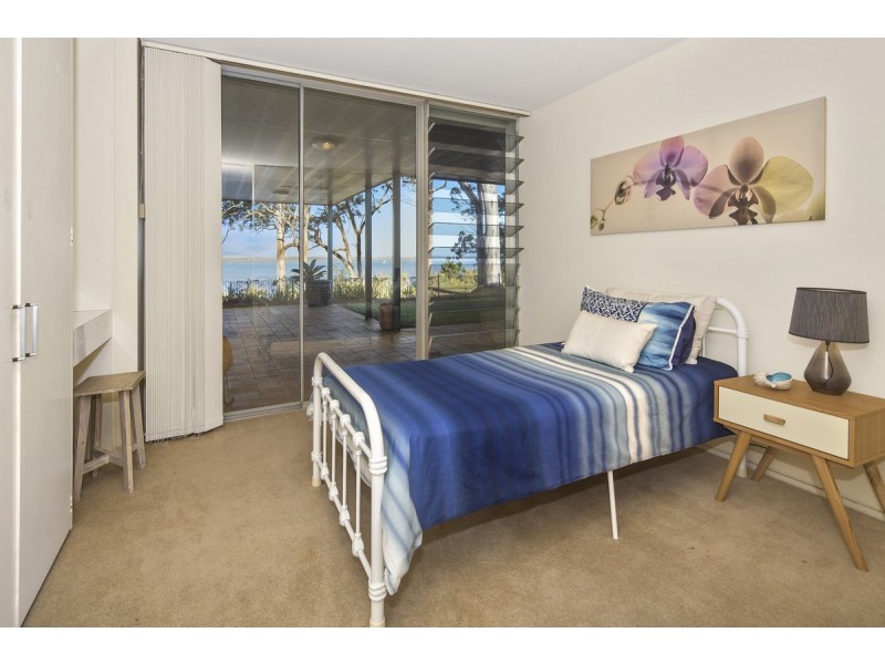 90-94 Broadwater Terrace, Redland Bay QLD 4165
