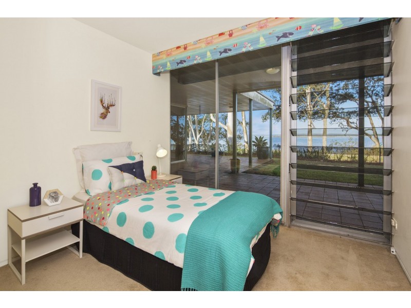 90-94 Broadwater Terrace, Redland Bay QLD 4165