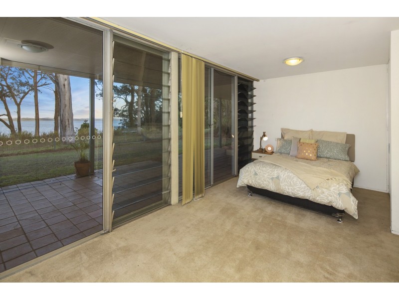 90-94 Broadwater Terrace, Redland Bay QLD 4165