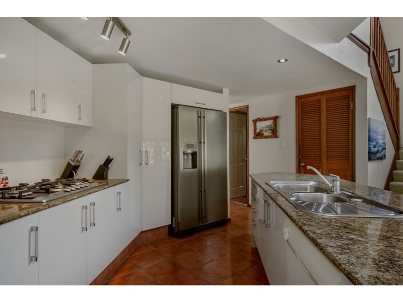 250 Victoria Parade, Coochiemudlo Island QLD 4184