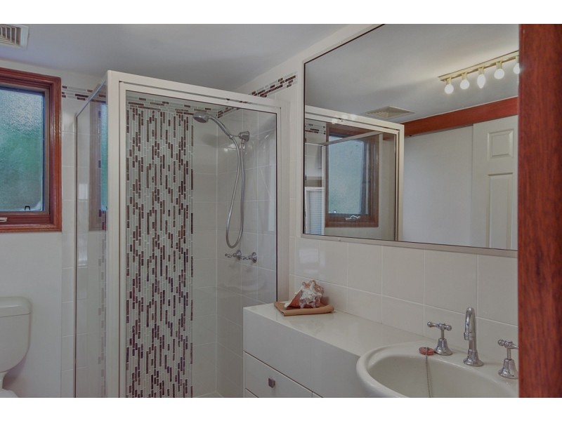 250 Victoria Parade, Coochiemudlo Island QLD 4184