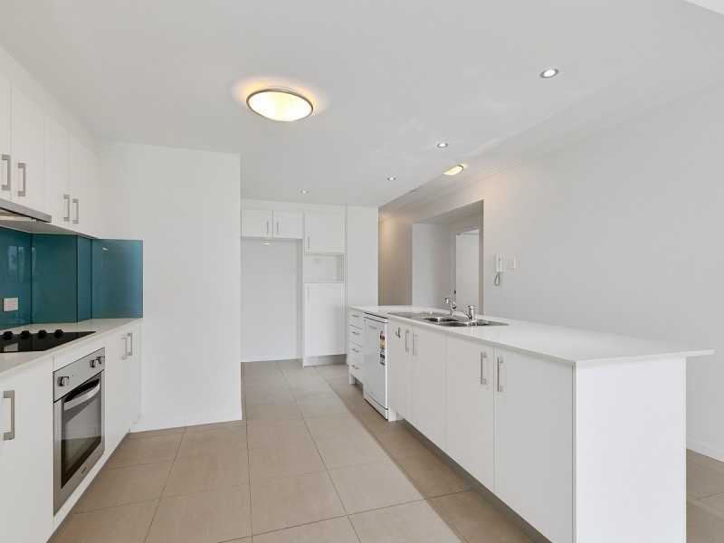 17 Waters Edge/150 Middle Street, Raby Bay QLD 4163