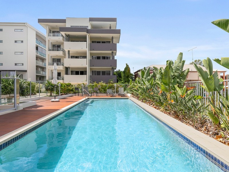 17 Waters Edge/150 Middle Street, Raby Bay QLD 4163