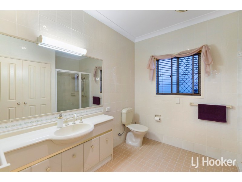 12 Maritime Court, Victoria Point QLD 4165