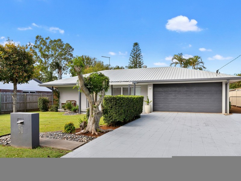 50 Main Street, Redland Bay QLD 4165