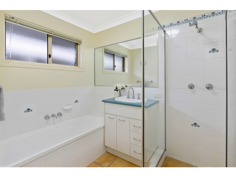 2/5 Short Street, Cleveland QLD 4163