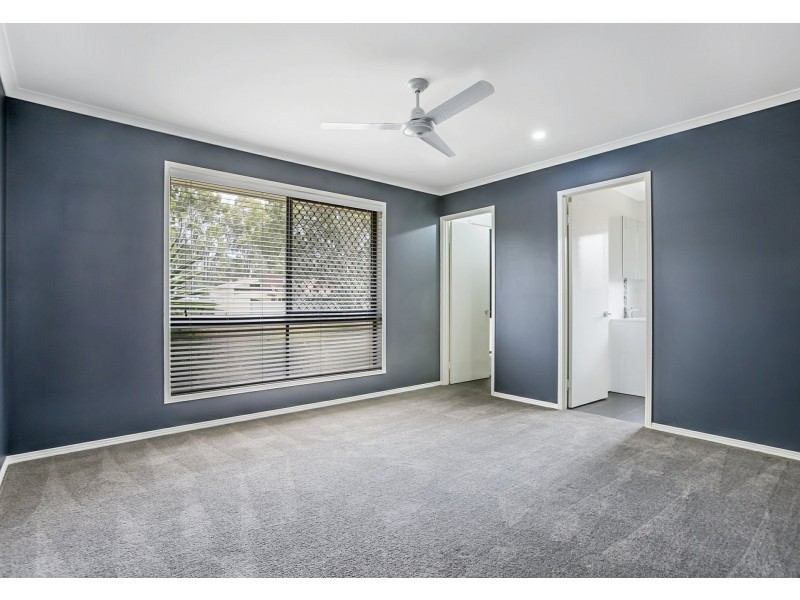 1 Tea Tree Court, Victoria Point QLD 4165