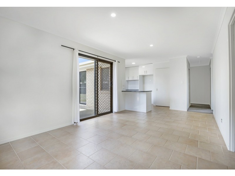 1 Tea Tree Court, Victoria Point QLD 4165