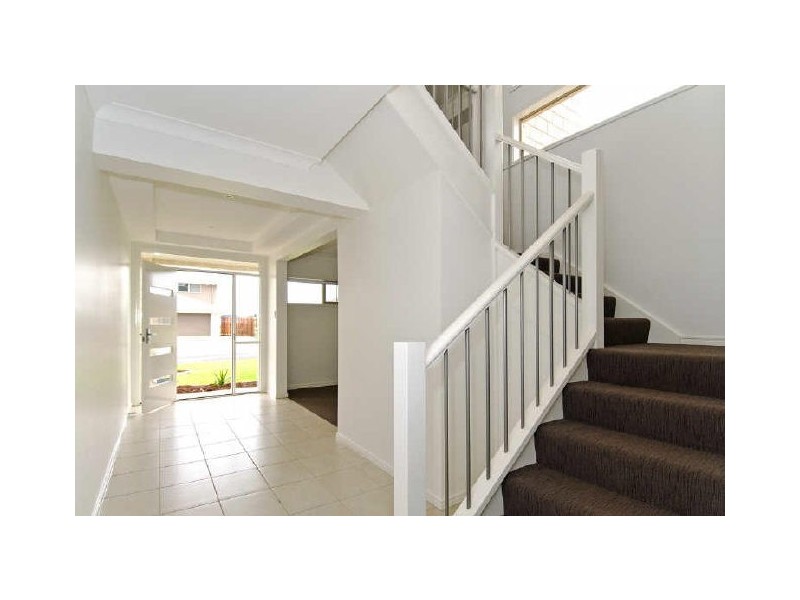 15 Pontiac Street, Thornlands QLD 4164