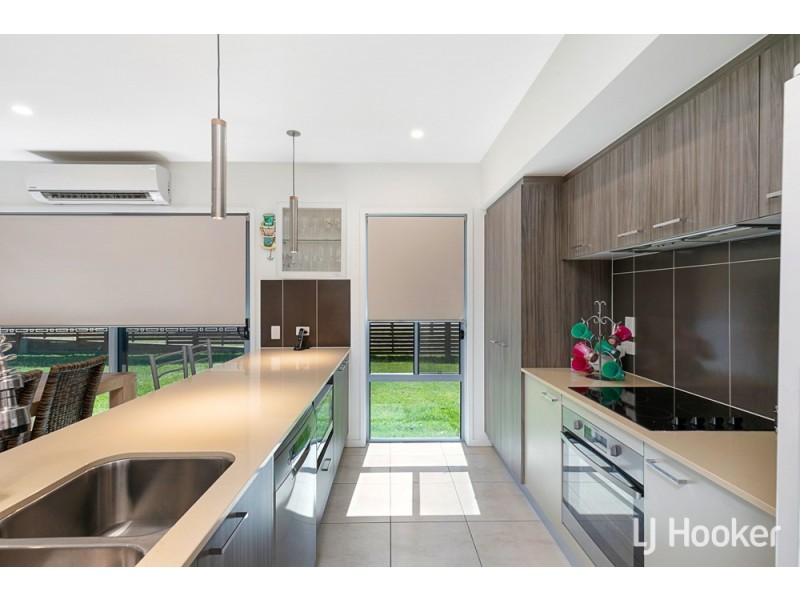 46 Golden Wattle Avenue, Mount Cotton QLD 4165