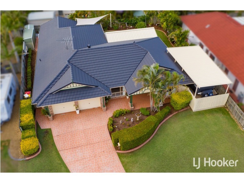 4 Sirocco Court, Ormiston QLD 4160