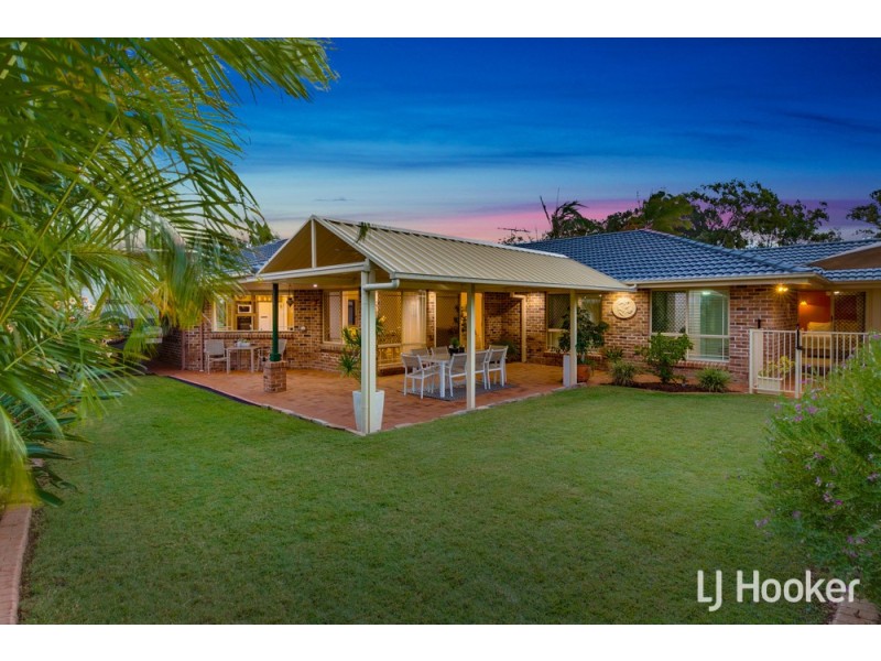 4 Sirocco Court, Ormiston QLD 4160